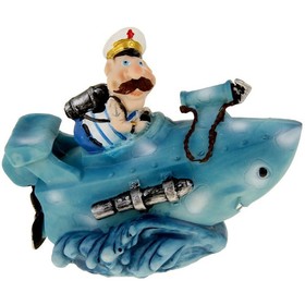 Фото Копилка полистоун "Моряк в подводной лодке" 12,2х12,7х8,2 см 1057353. Интернет-магазин Vseinet.ru Пенза